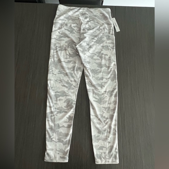 ODODOS Power Flex Yoga Capris Pants - Picture 3 of 5